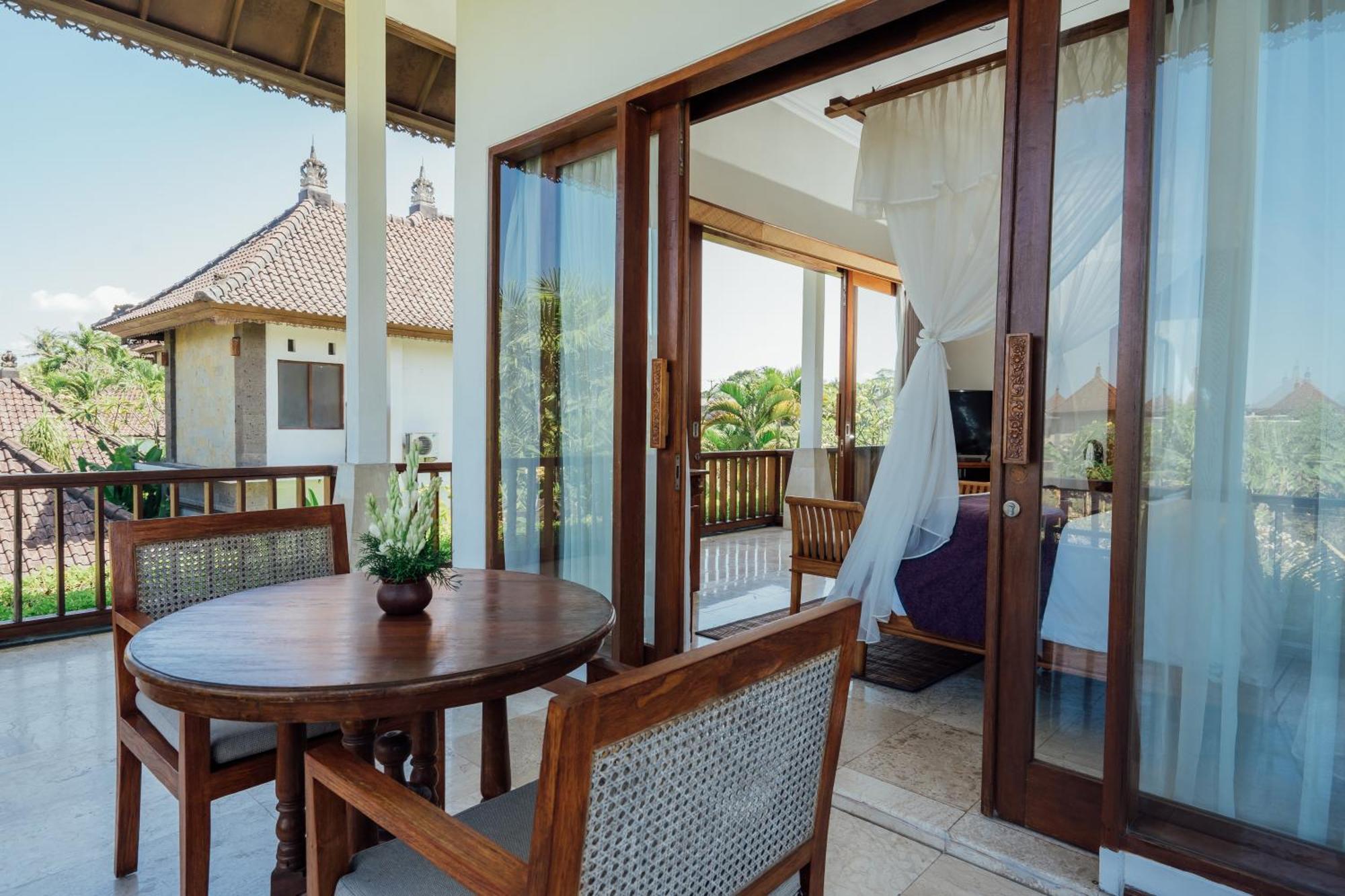 Desa Swan Villas & Spa, Keramas Esterno foto