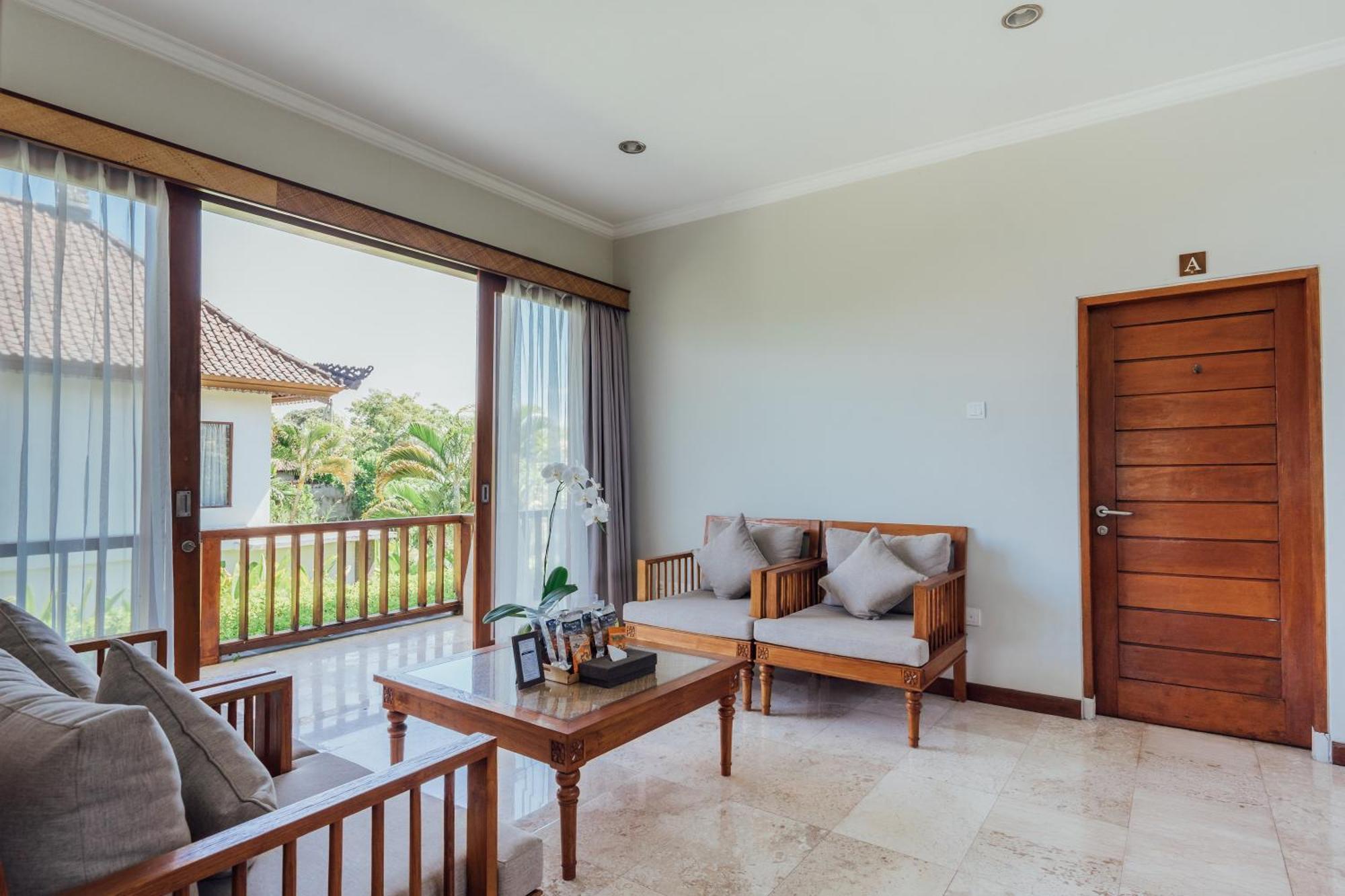 Desa Swan Villas & Spa, Keramas Esterno foto