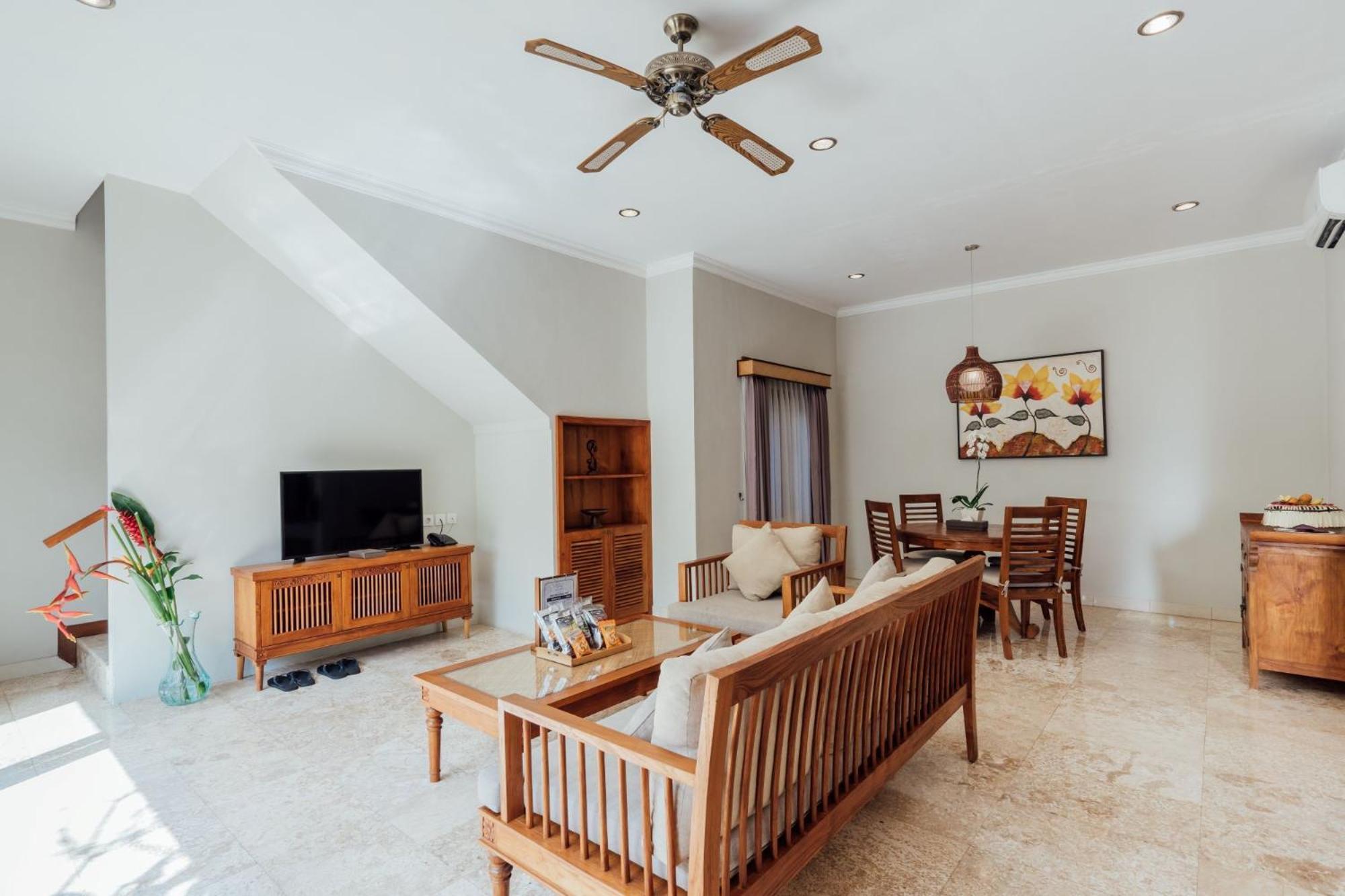 Desa Swan Villas & Spa, Keramas Esterno foto