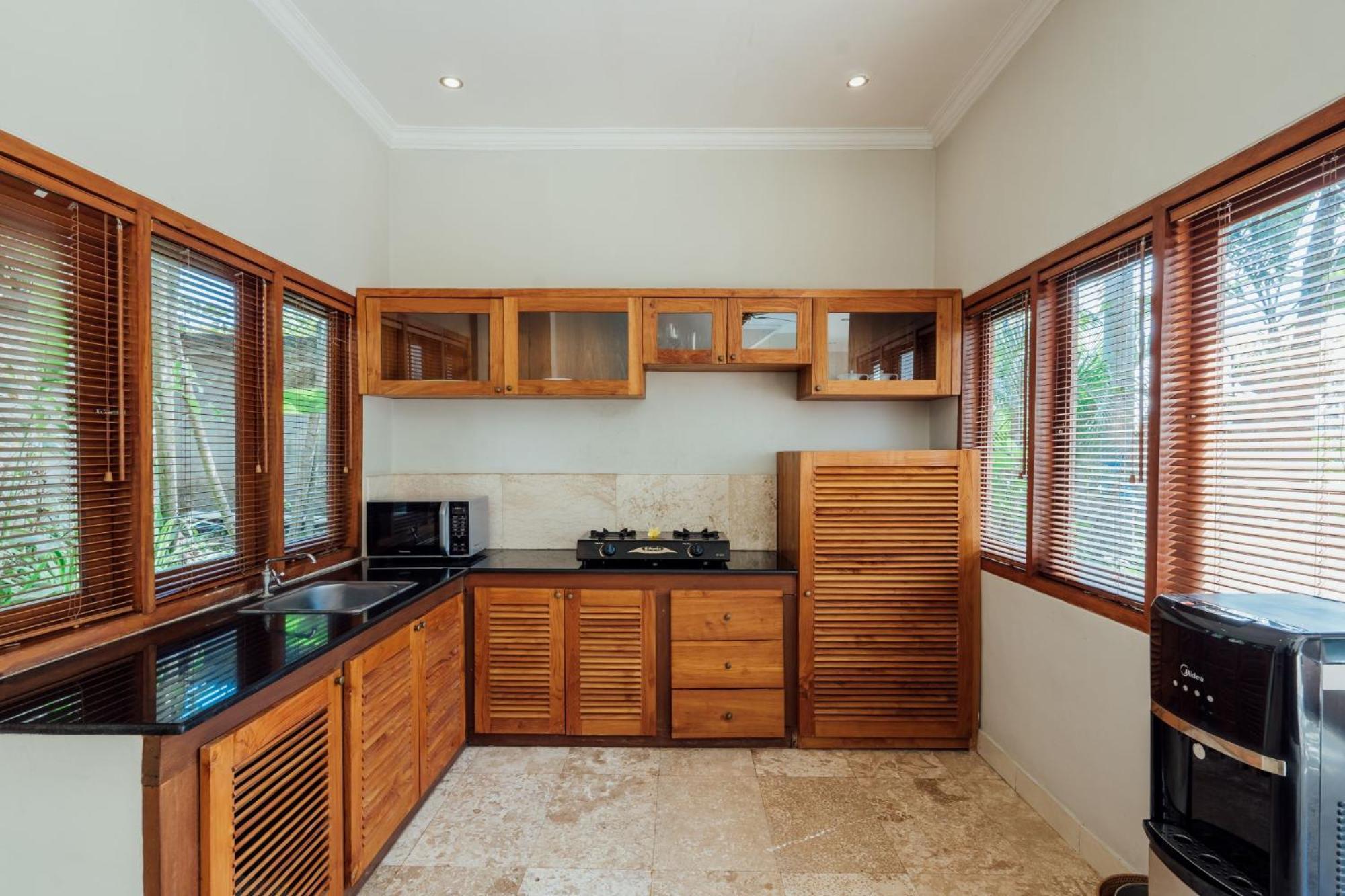 Desa Swan Villas & Spa, Keramas Esterno foto