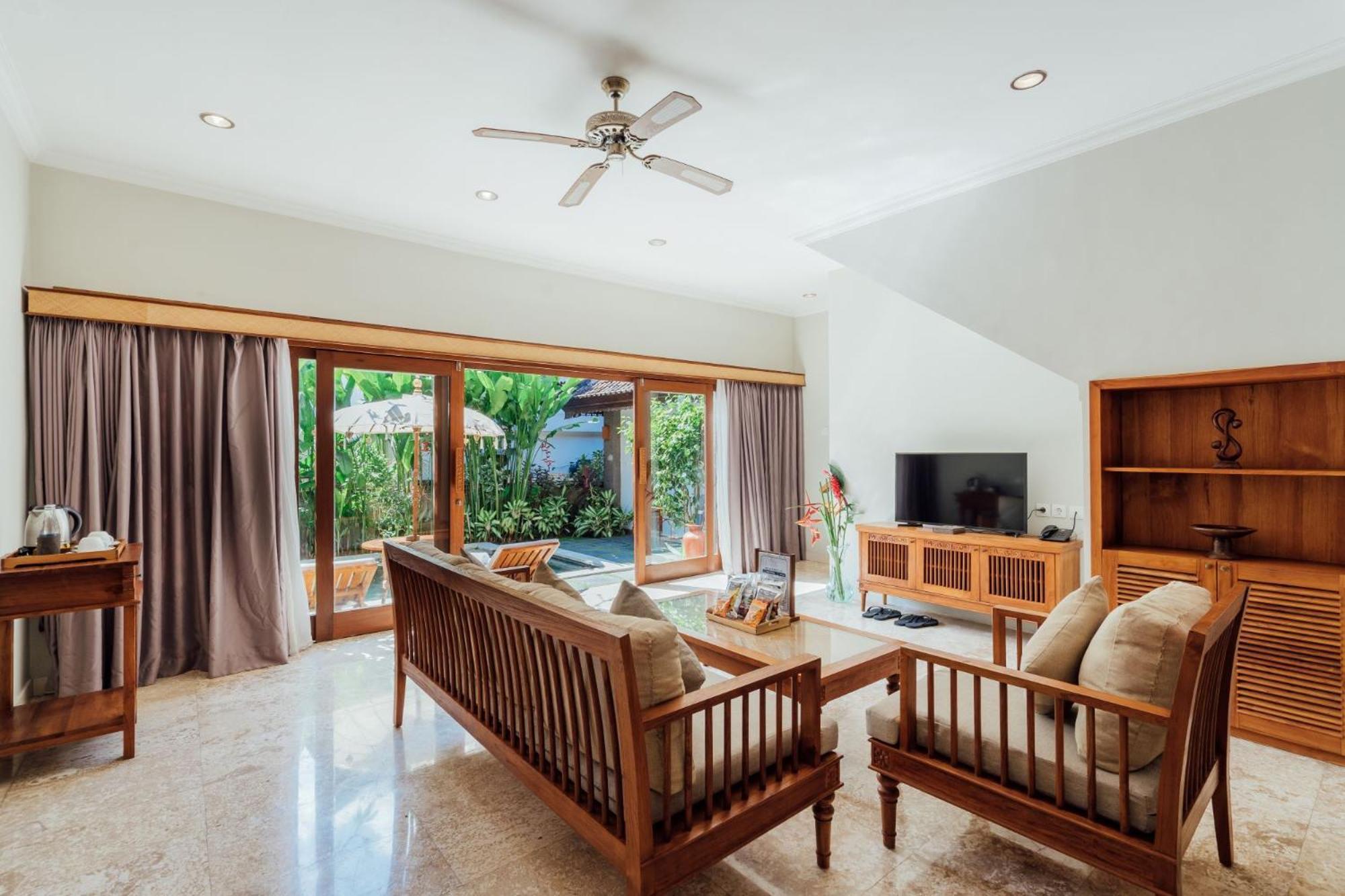 Desa Swan Villas & Spa, Keramas Esterno foto